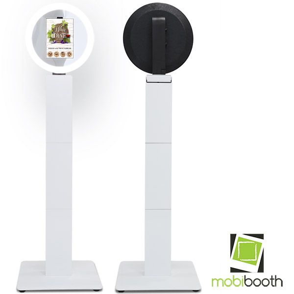 mobibooth cruise plus roamer photo booth stand white
